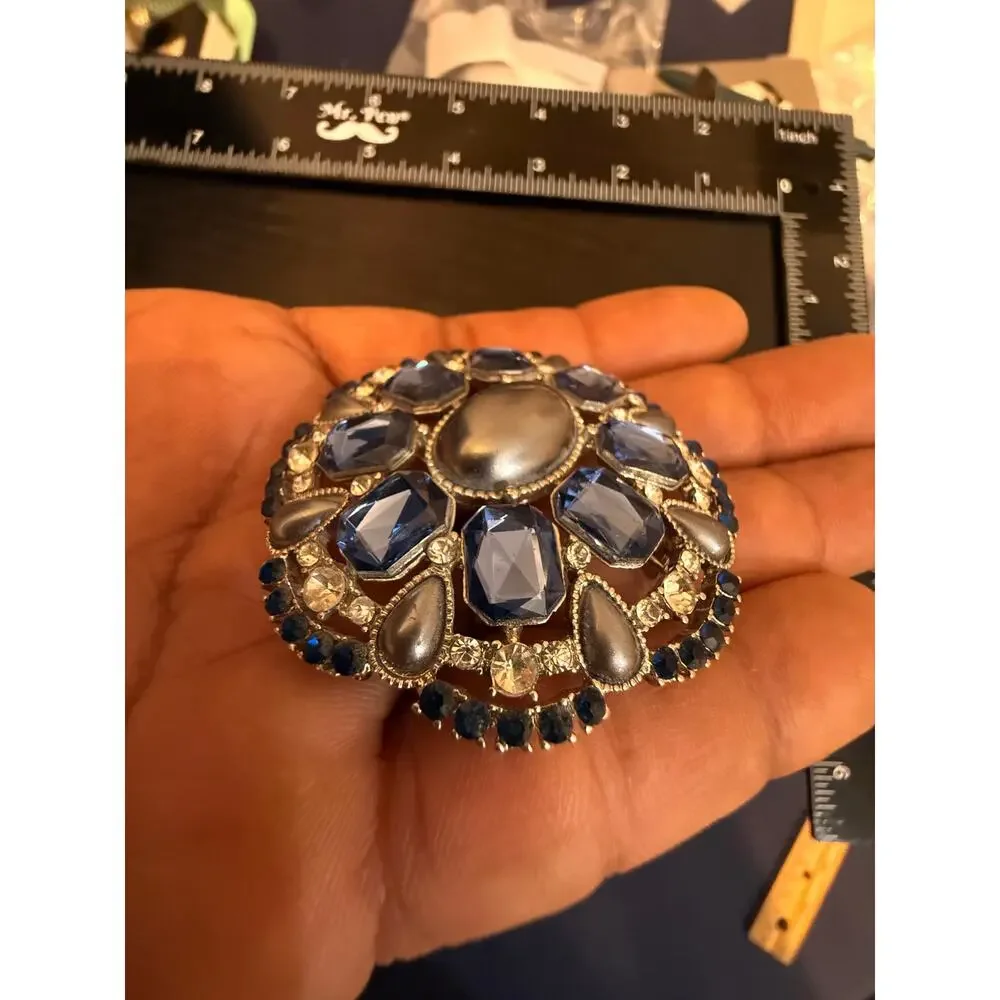 Vintage Signed Monet Silver Tone Blue Stone Brooch